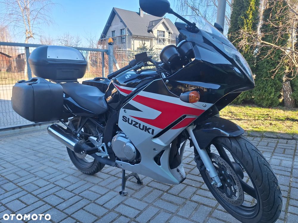 Suzuki GS - 22