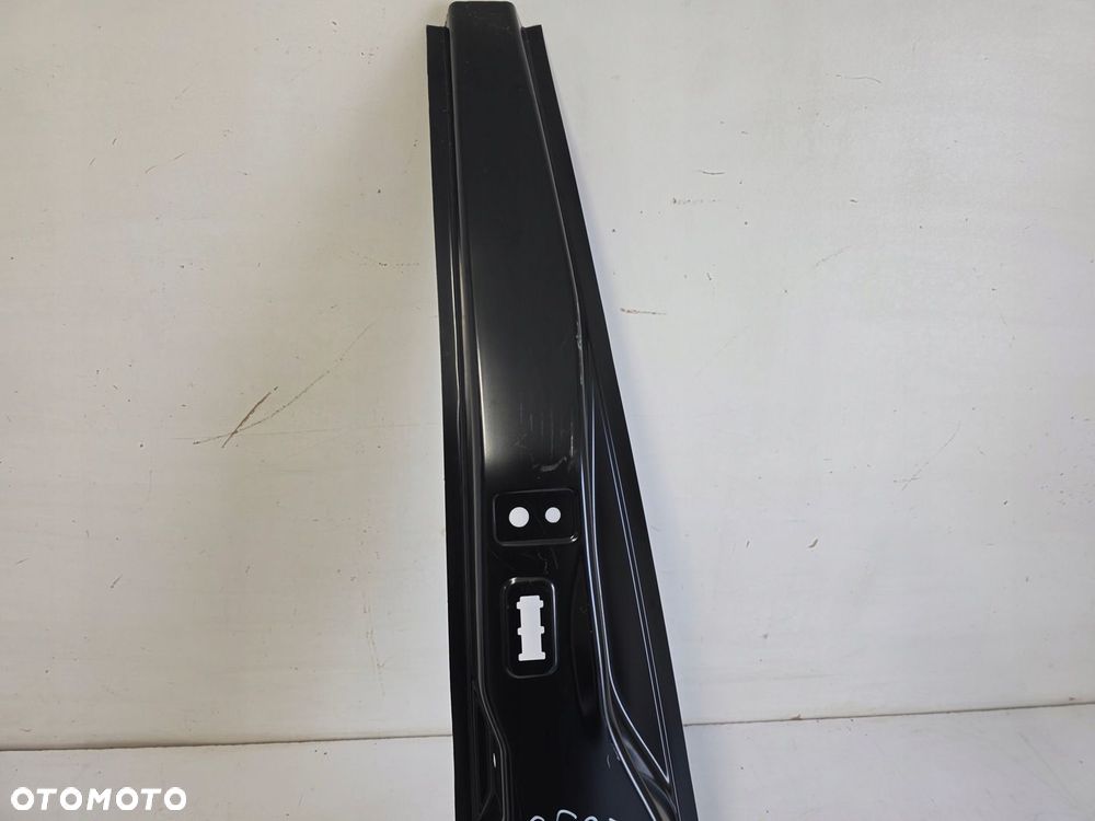 Próg prawy tył poszycie SEAT Ibiza V 5 6F0 - 6