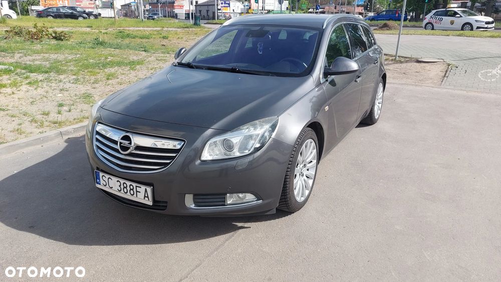 Opel Insignia 1.8 Cosmo - 1