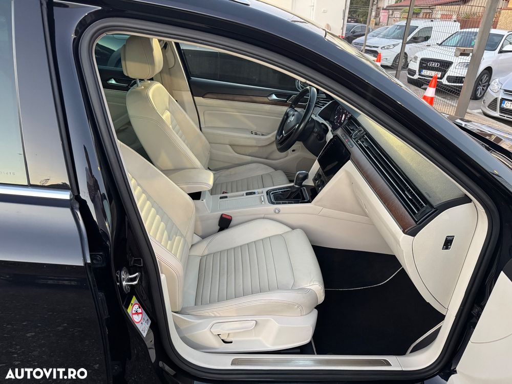 Volkswagen Passat 2.0 TDI DSG 4Motion Highline - 12