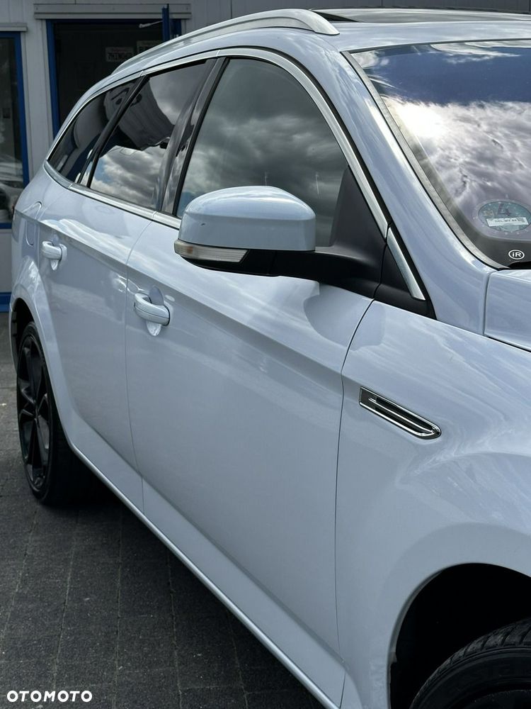 Ford Mondeo - 23