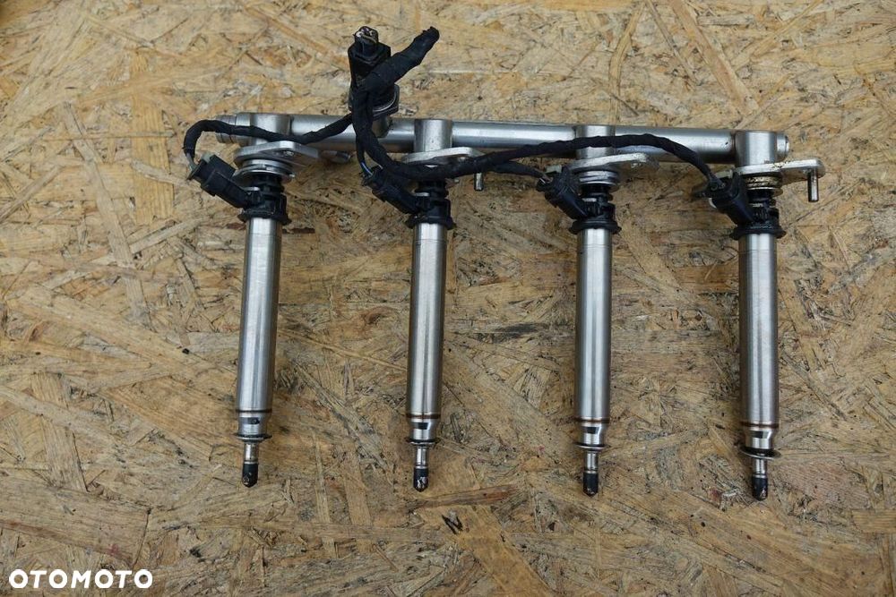 LISTWA WTRYSKOWA KOMPLETNA MERCEDES W205 A2640701000, A2560700187 - 5