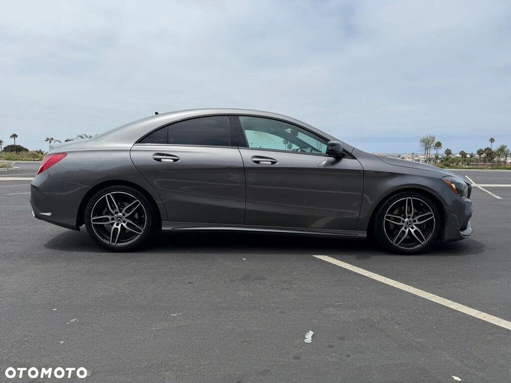 Mercedes-Benz CLA - 6