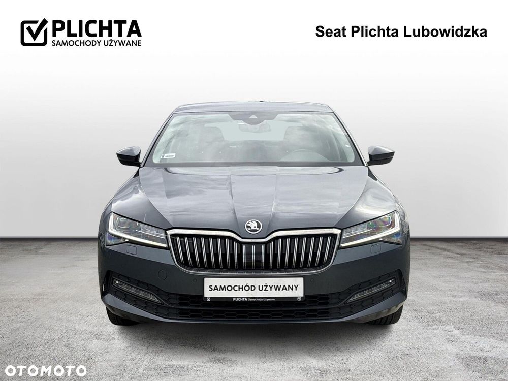 Skoda Superb 2.0 TDI Ambition DSG - 8