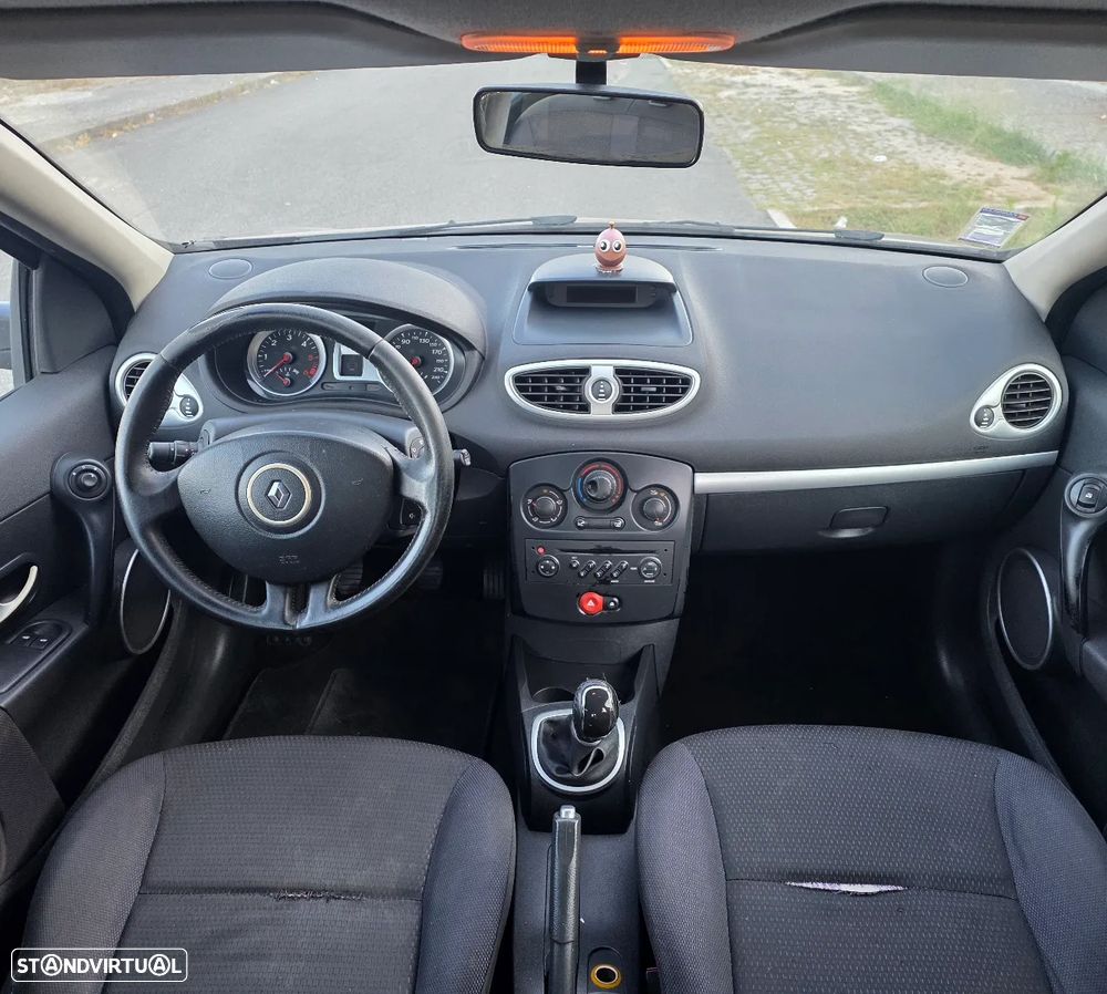 Renault Clio 1.5 dCi Confort - 13