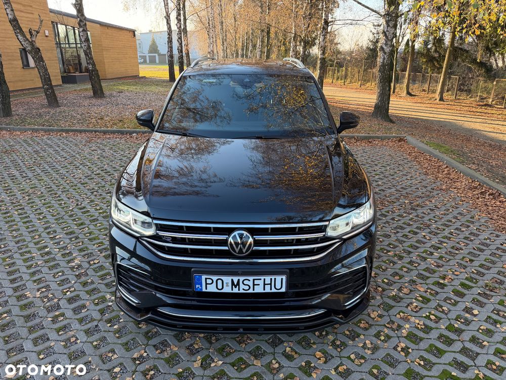 Volkswagen Tiguan 2.0 TDI SCR 4MotION DSG R-Line - 12