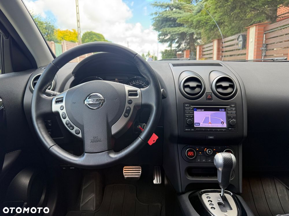 Nissan Qashqai 2.0 dCi 4x4 Tekna - 19