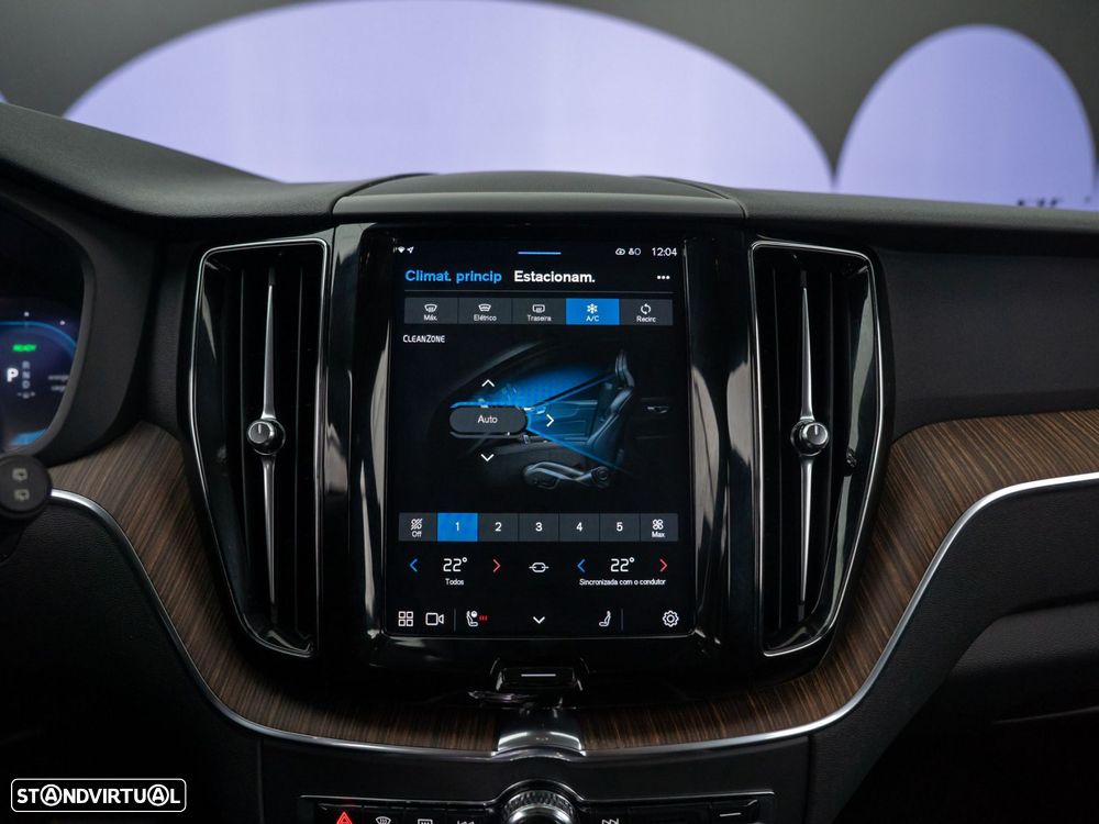 Volvo XC 60 2.0 T6 PHEV Plus Dark - 37