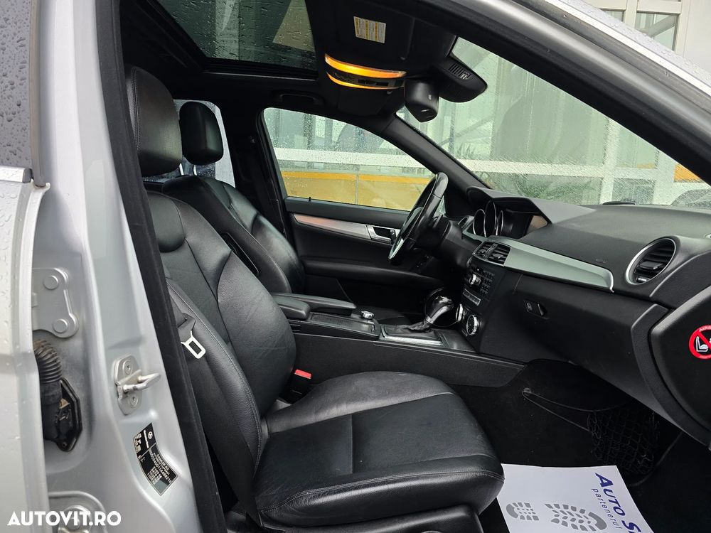 Mercedes-Benz C - 10