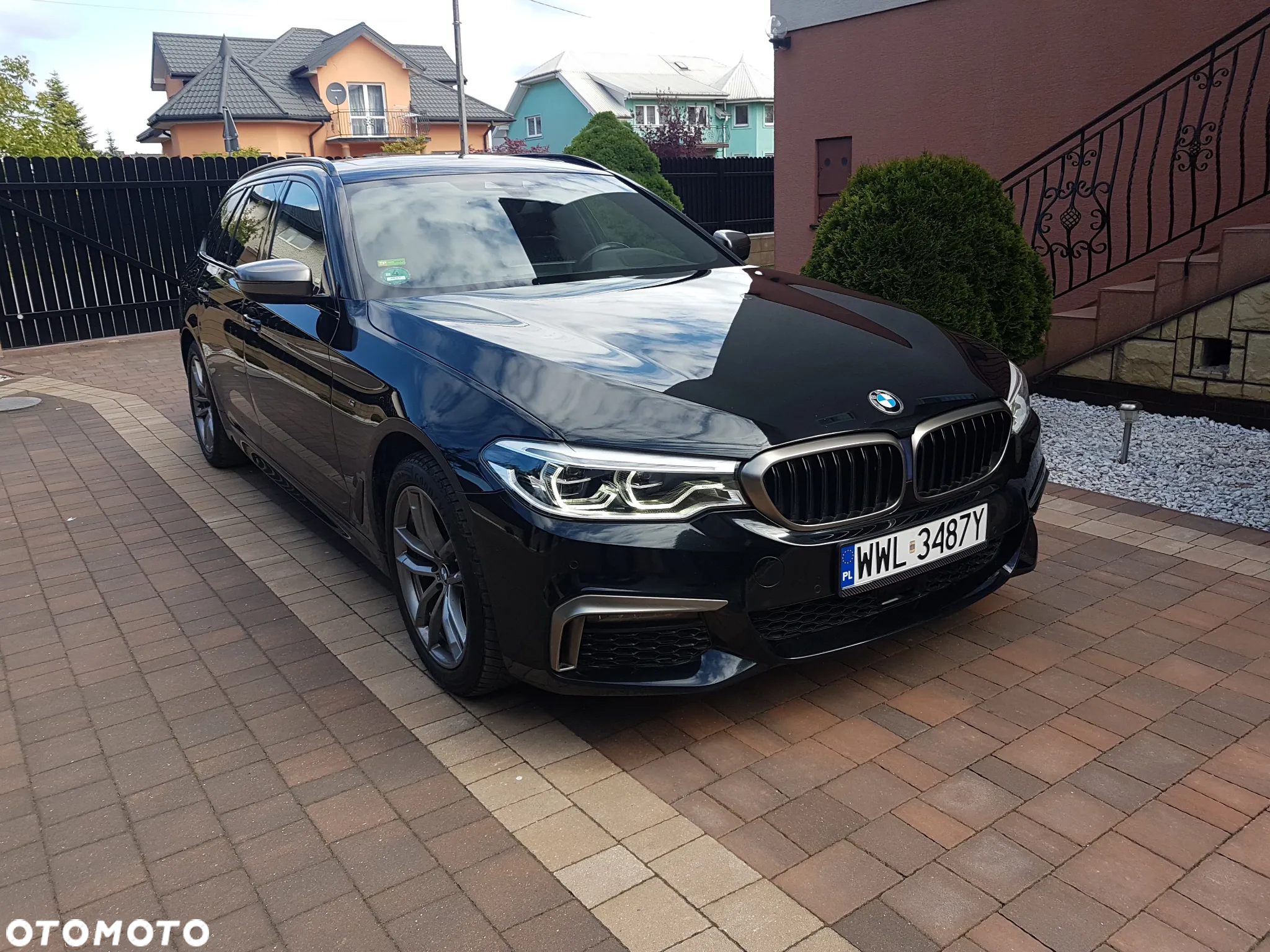 BMW Seria 5 520d M Sport - 24