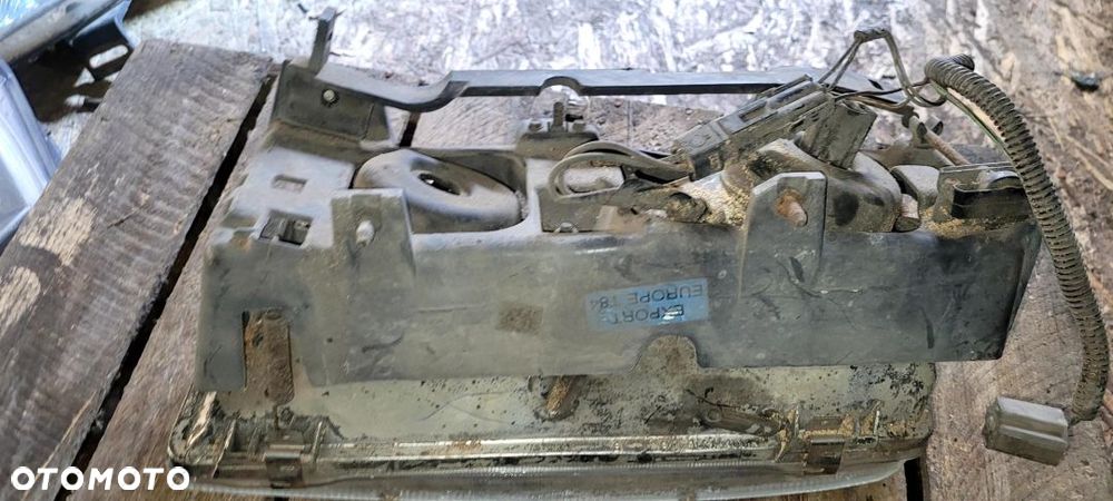 LAMPA PRAWA PRAWY PRZÓD PONTIAC TRANS PORTER - 4