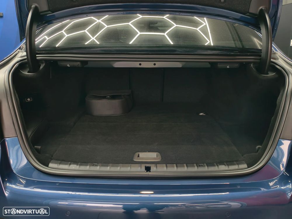 BMW 530 e Pack M - 41