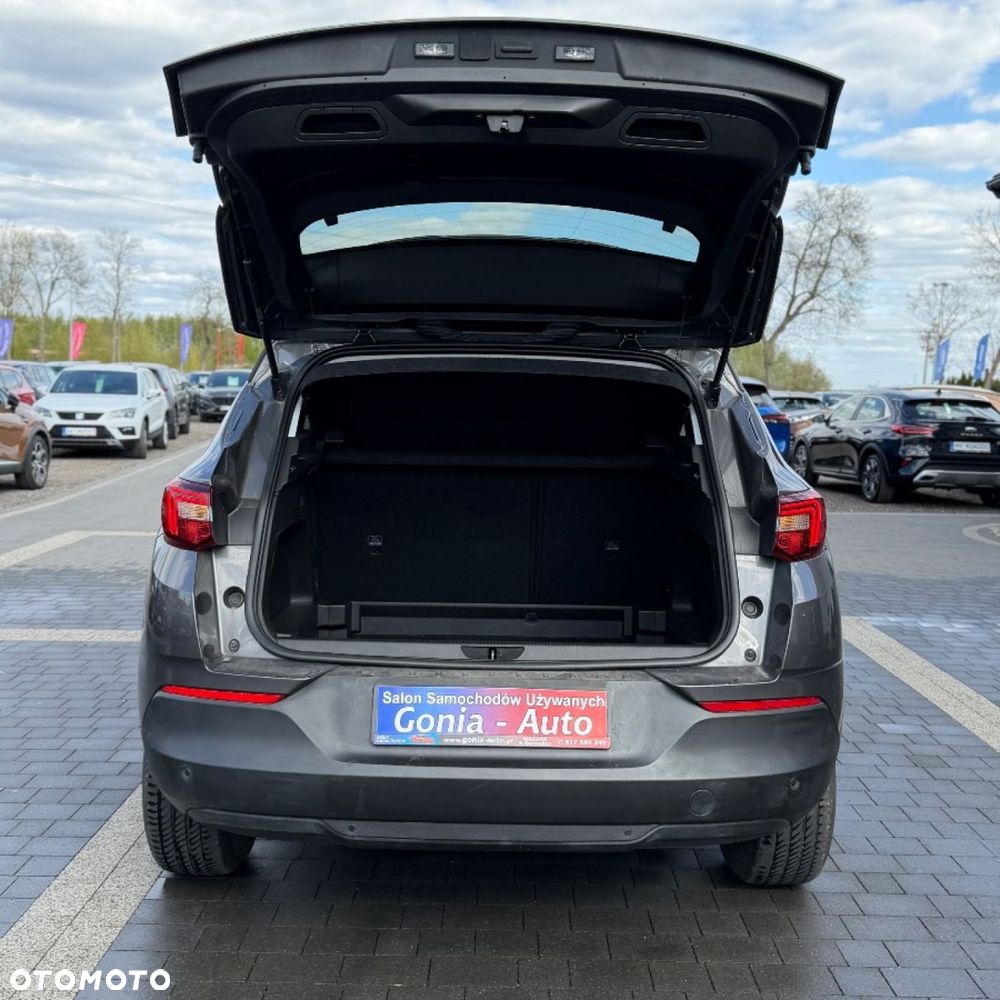 Opel Grandland X - 12