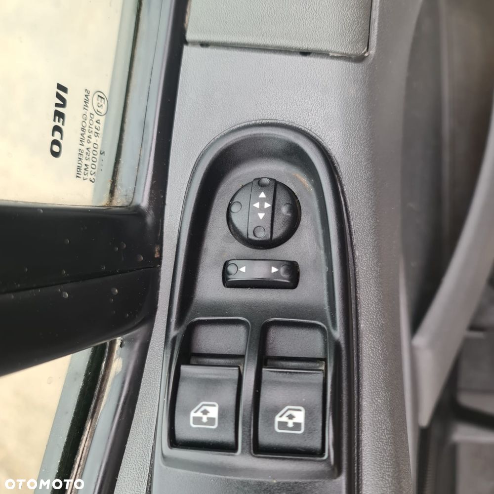 Iveco DAILY  35S15 - 18