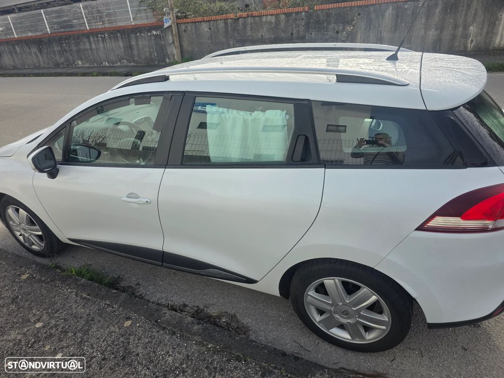 Renault Clio Sport Tourer 1.5 dCi - 3