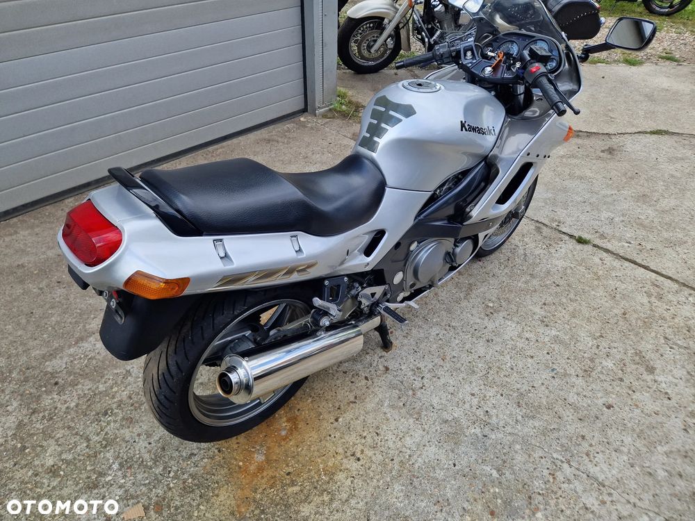 Kawasaki ZZR - 9