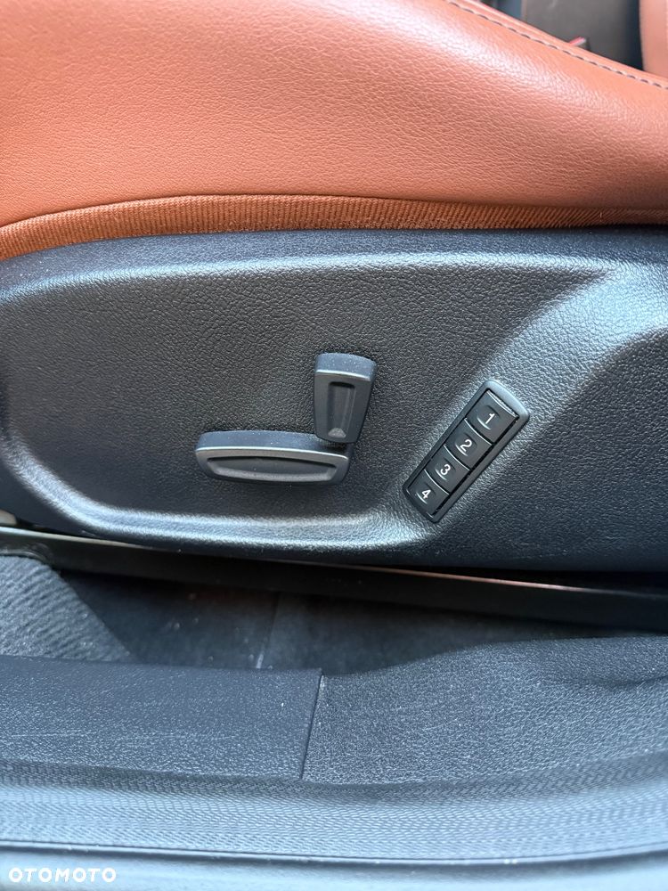 Ford Mondeo 1.6 TDCi Start-Stopp Titanium - 12