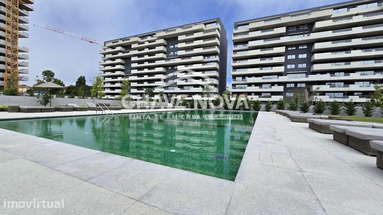 Apartamento T3, novo, condomínio fechado com piscina - Grande imagem: 3/20
