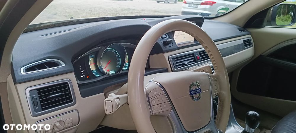 Volvo XC 70 D4 AWD Summum - 11