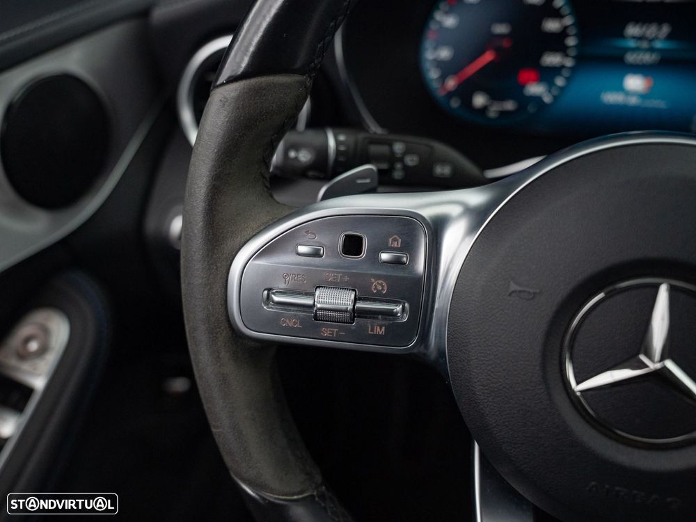 Mercedes-Benz C 300 de AMG Line - 21