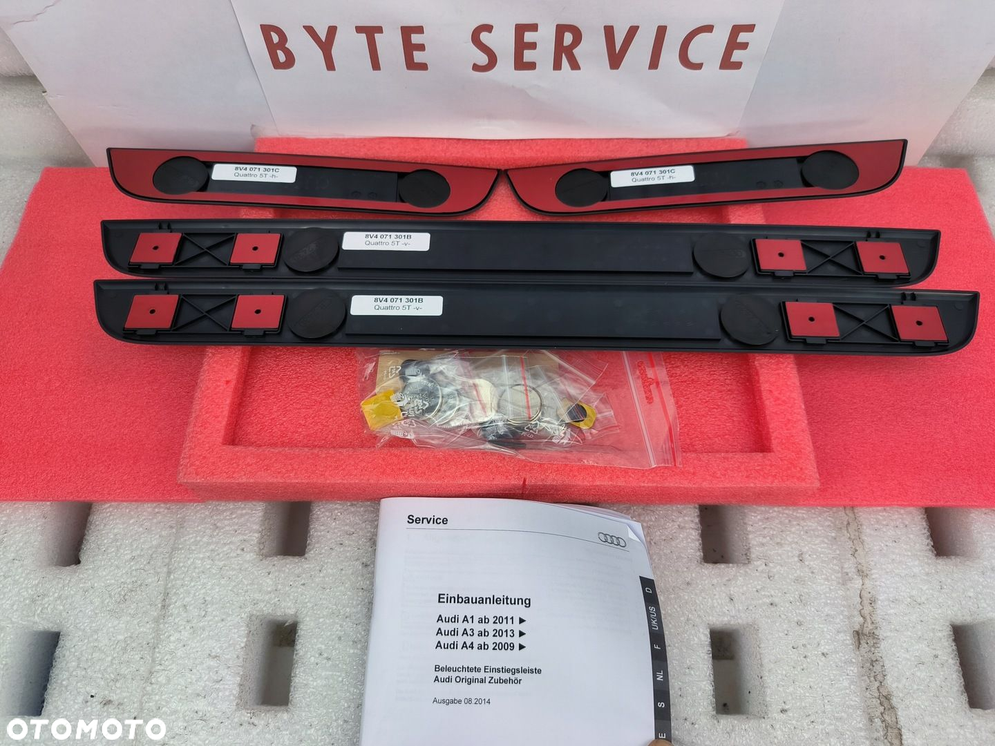 Audi A3 RS3 A4 RS4 Listwy progowe podświetlane LED Quattro 8V4071300B - 3