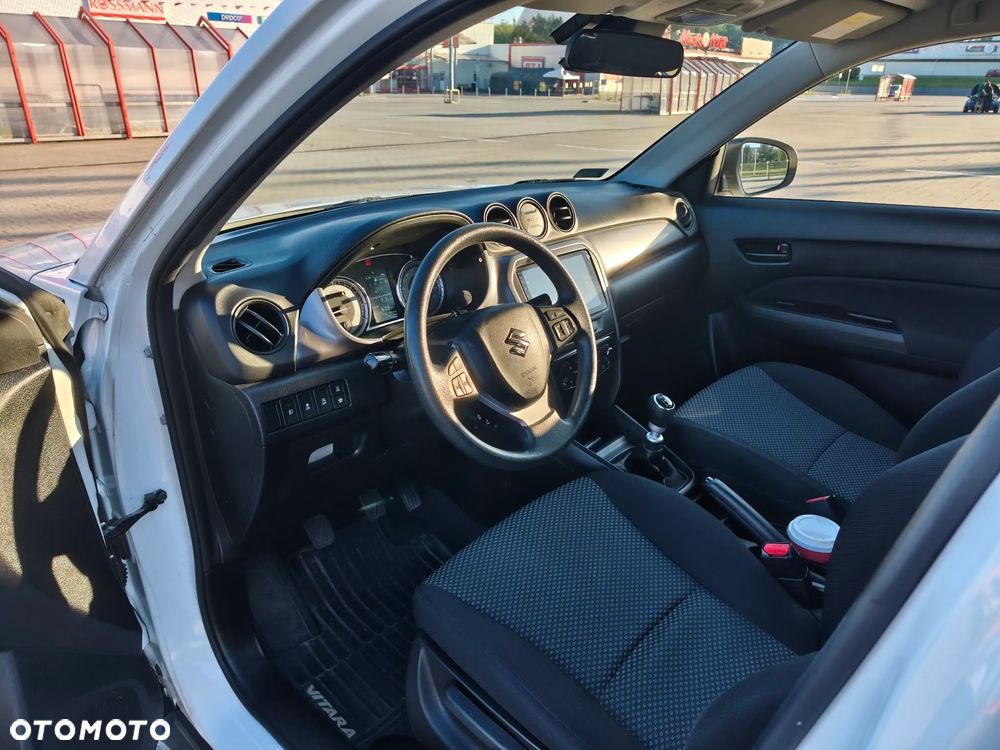 Suzuki Vitara - 4