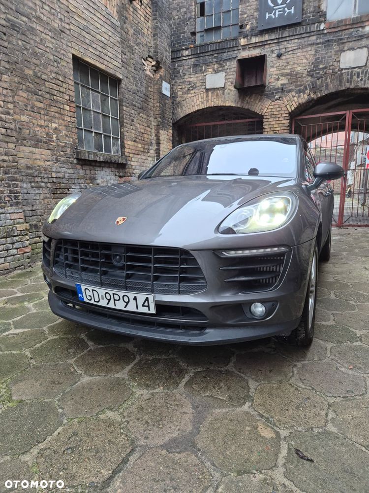 Porsche Macan S - 38