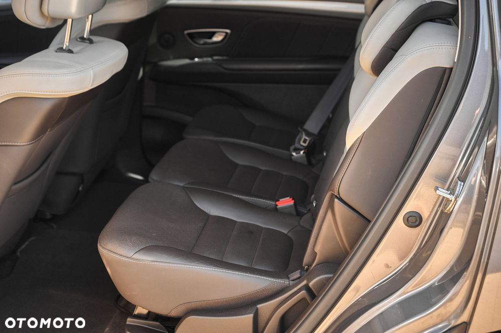 Renault Espace - 16