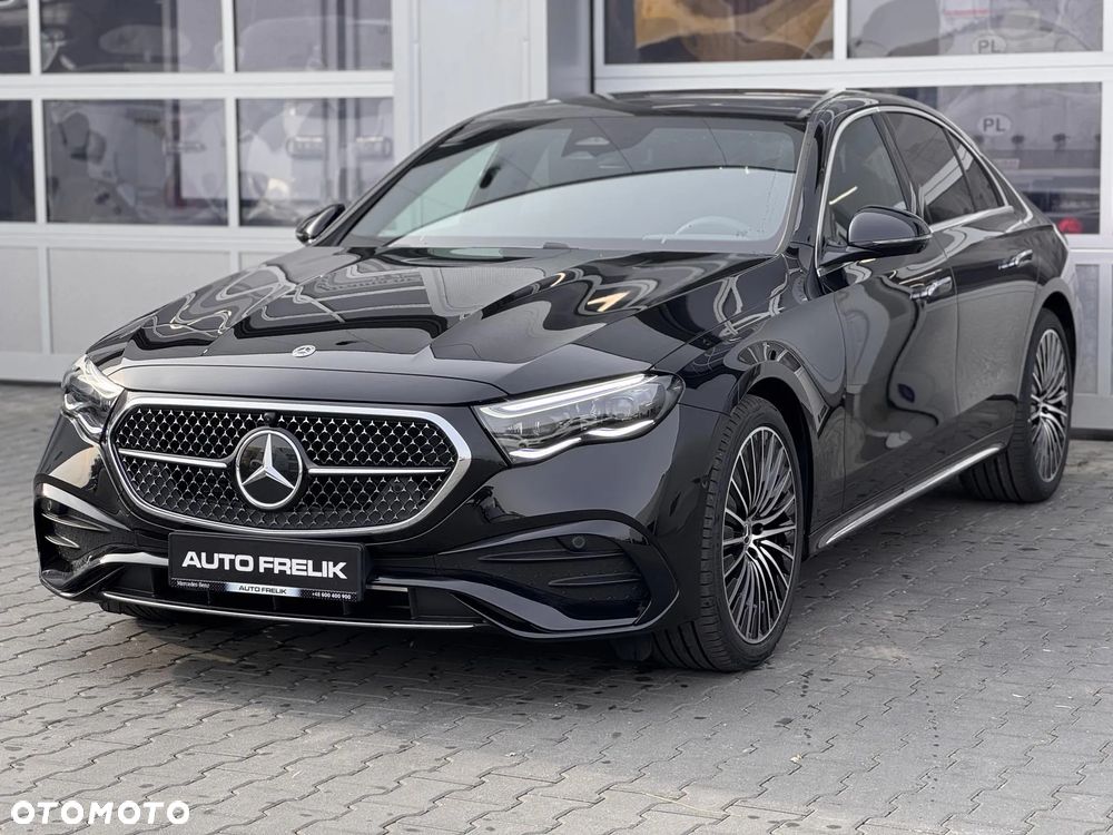 Mercedes-Benz Klasa E 220 d 4Matic 9G-TRONIC Edition AMG Line - 4