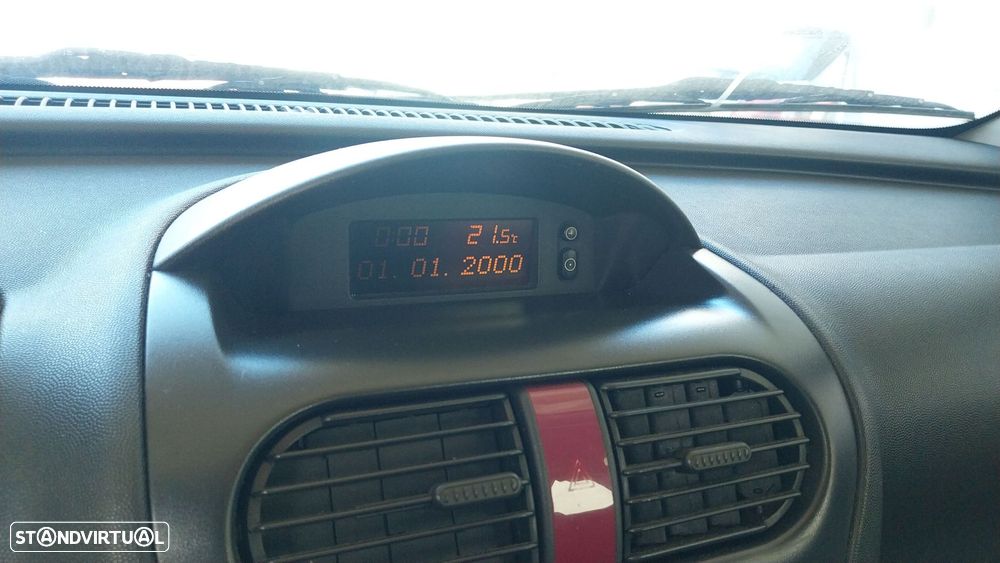 Opel Corsa 1.2 16V Elegance - 8