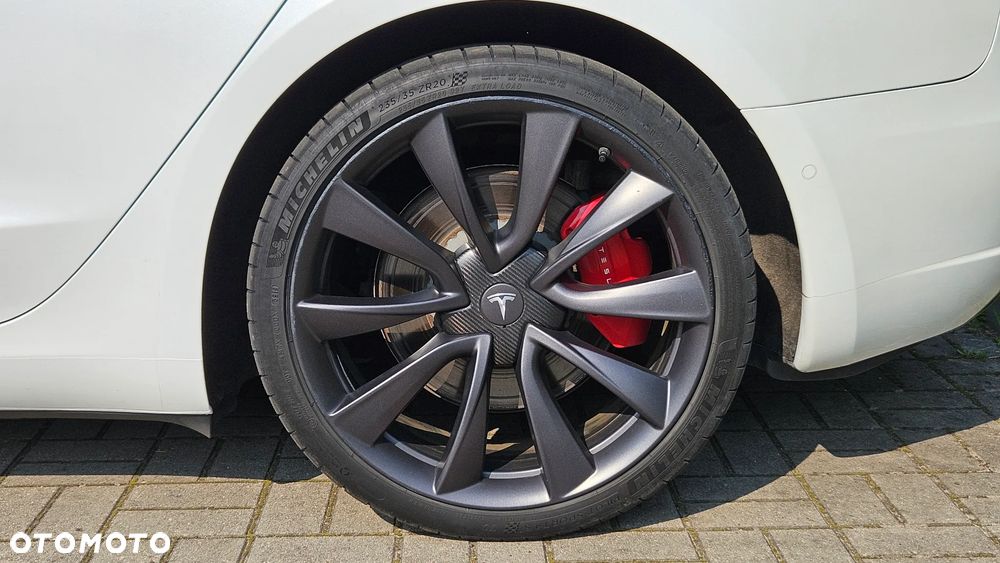 Tesla Model 3 - 14