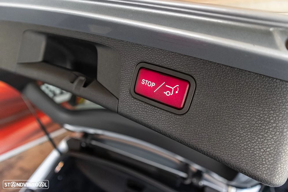 Mercedes-Benz E 220 d AMG Line 7L - 29