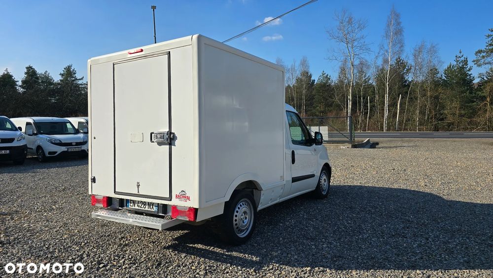 Fiat Doblo - 8
