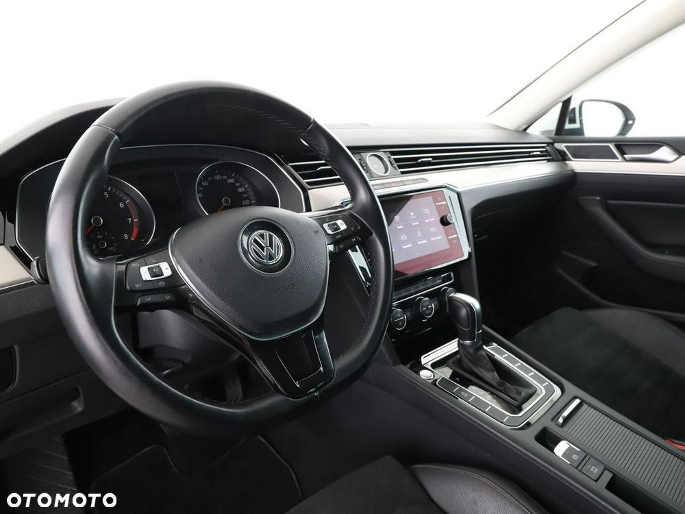 Volkswagen Passat Variant 1.5 TSI OPF DSG Highline - 15