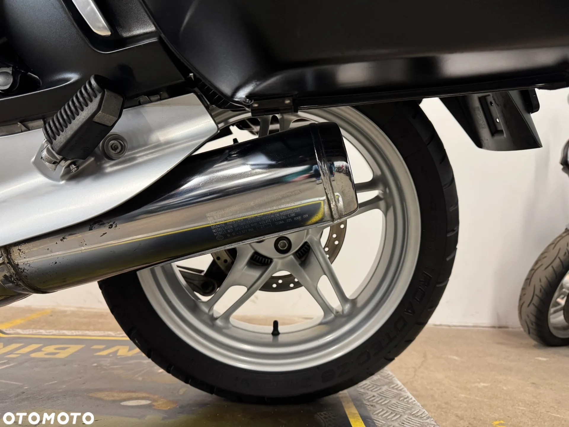 BMW R - 26