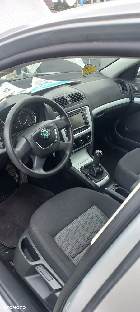 Skoda Octavia 1.4 Team Edition - 6