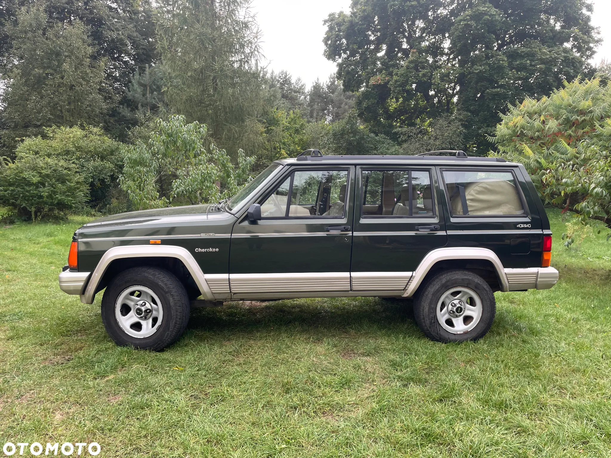 Jeep Cherokee