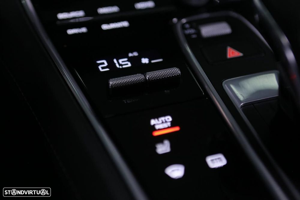 Porsche Panamera 4 S - 31