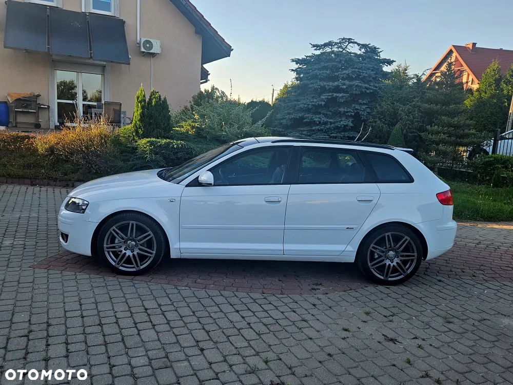 Audi A3 Sportback - 11