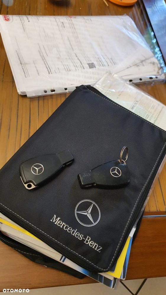 Mercedes-Benz Klasa C 200 Kompressor Automatik - 40
