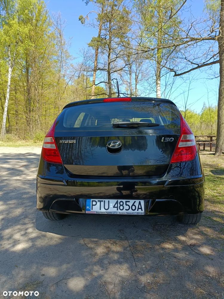 Hyundai i30 1.4 Classic EU5 - 4