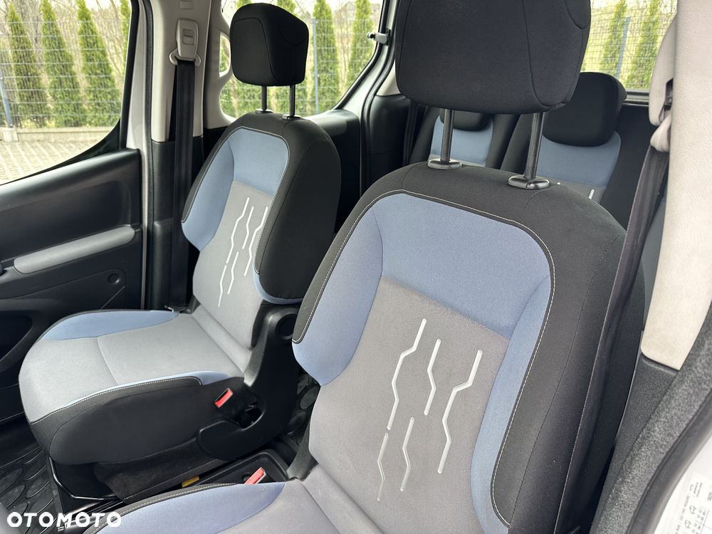 Peugeot Partner 1.6 HDi Active - 17