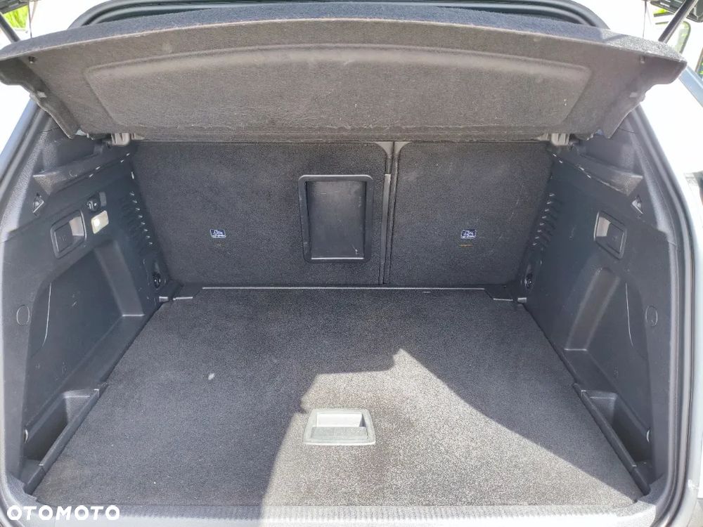 Peugeot 3008 PureTech 130 Stop & Start EAT6 Allure - 11