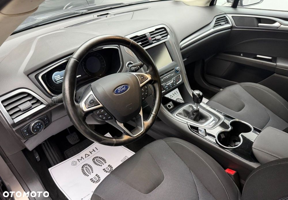 Ford Mondeo 2.0 TDCi Titanium - 23