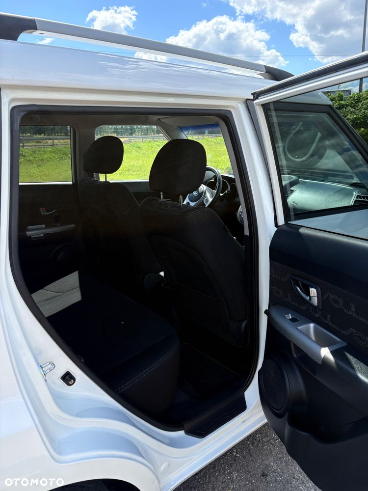 Kia Soul 1.6 CRDI White Collection - 16