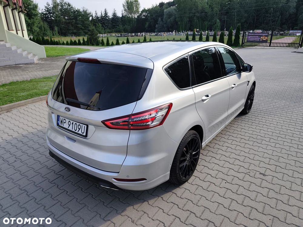Ford S-Max 2.0 EcoBoost Titanium - 11