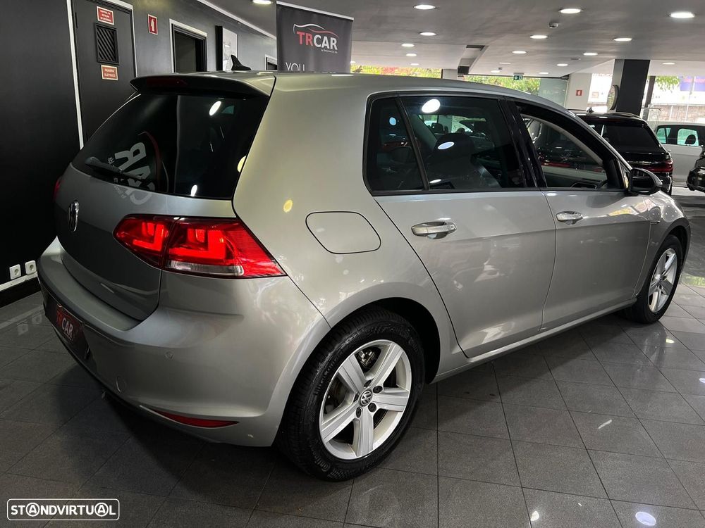 VW Golf 1.6 TDi Confortline - 3
