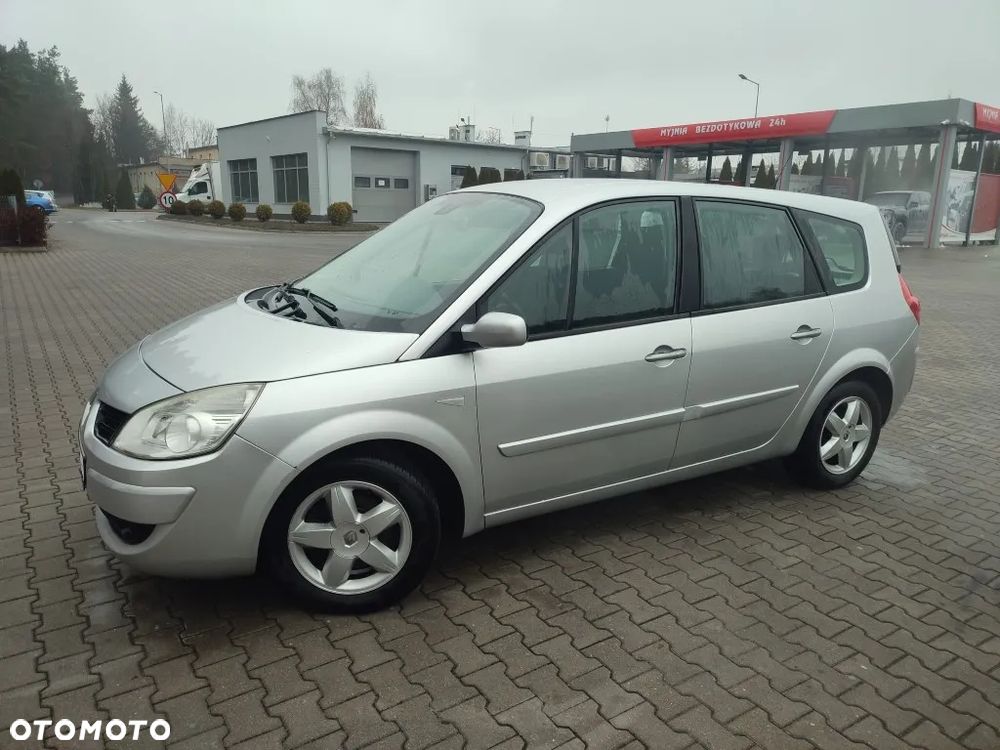 Renault Grand Scenic Gr 2.0 Confort Authentique - 23
