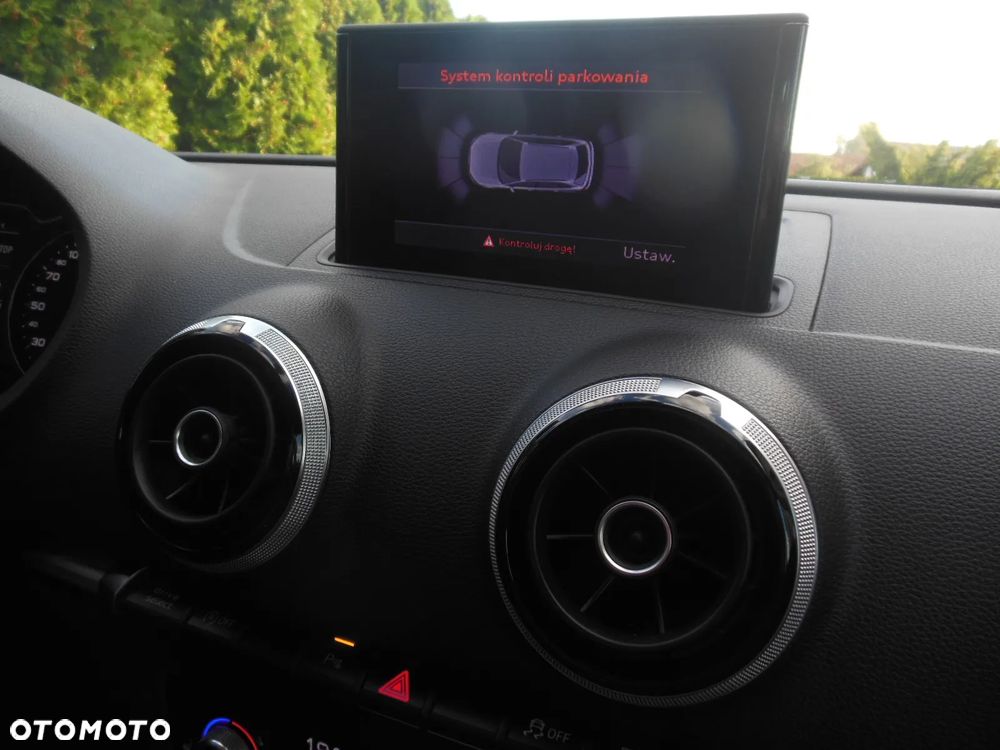 Audi A3 Sportback - 18