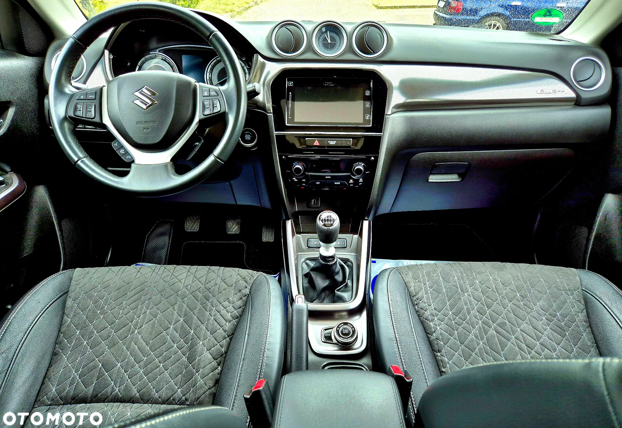 Suzuki Vitara 1.4 Boosterjet Hybrid Allgrip Comfort+ "SHINKAI" - 28